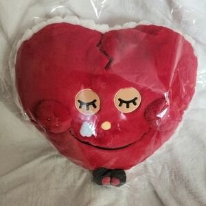 POP MART Crybaby Crying For Love Heartbreak Mask Pillow Plush 💔